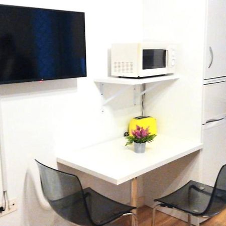 Ideal Estudio En El Centro Con Wifi Ronda Esterno foto